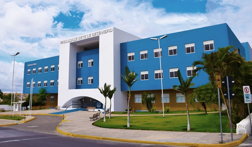 Fachada02